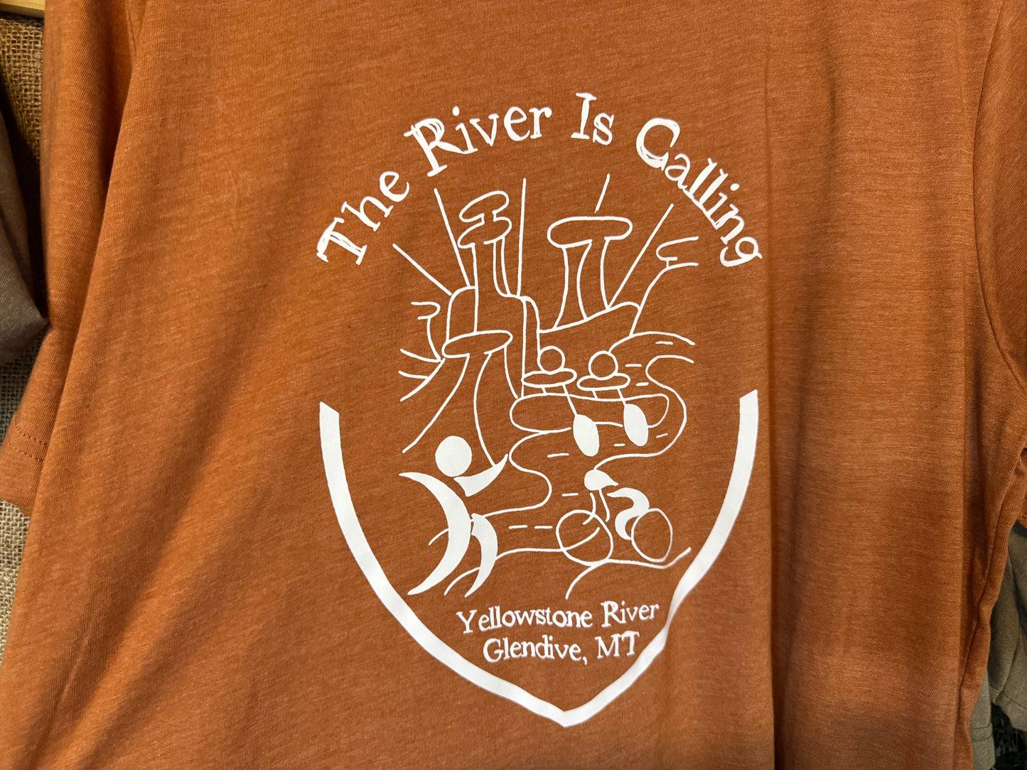 Celebrate Glendive’s outdoor adventures with this ultra-soft tri-blend tee
